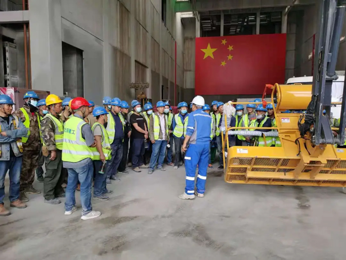 表扬信+锦旗！这是平博手机站·官方版在线的责任与温度-2.jpg